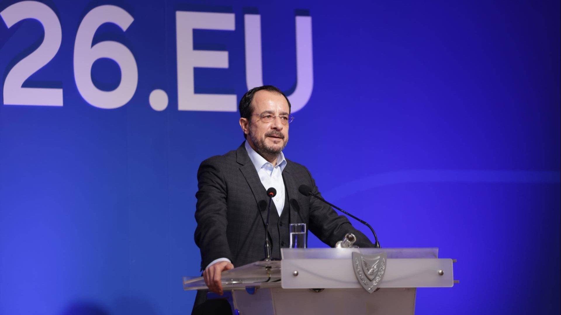 Bilde av Kypros sin president som legger frem prioriteringene for deres formannskapsperiode, Nikos Christodoulides