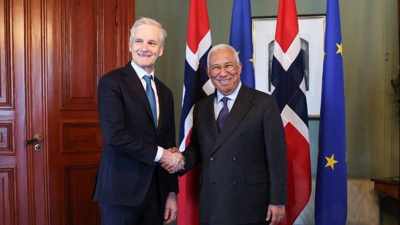 Bilde av Antonio Costa og Jonas Gahr Støre