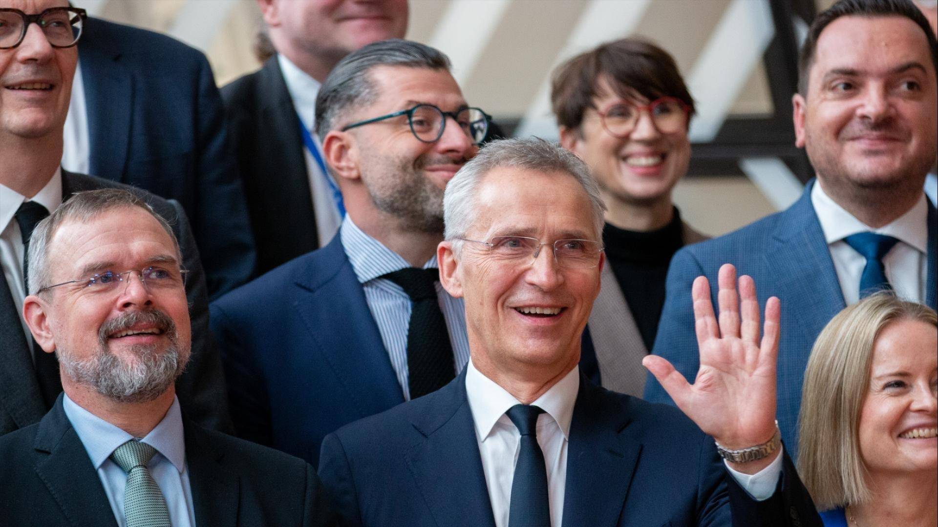 Arkivbilde av finansminister Jens Stoltenberg