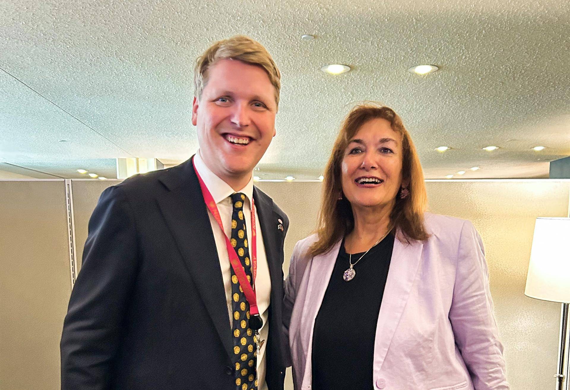 Bilde av EU-kommisær Dubravka Šuica og bistandsminister Åsmund Aukrust